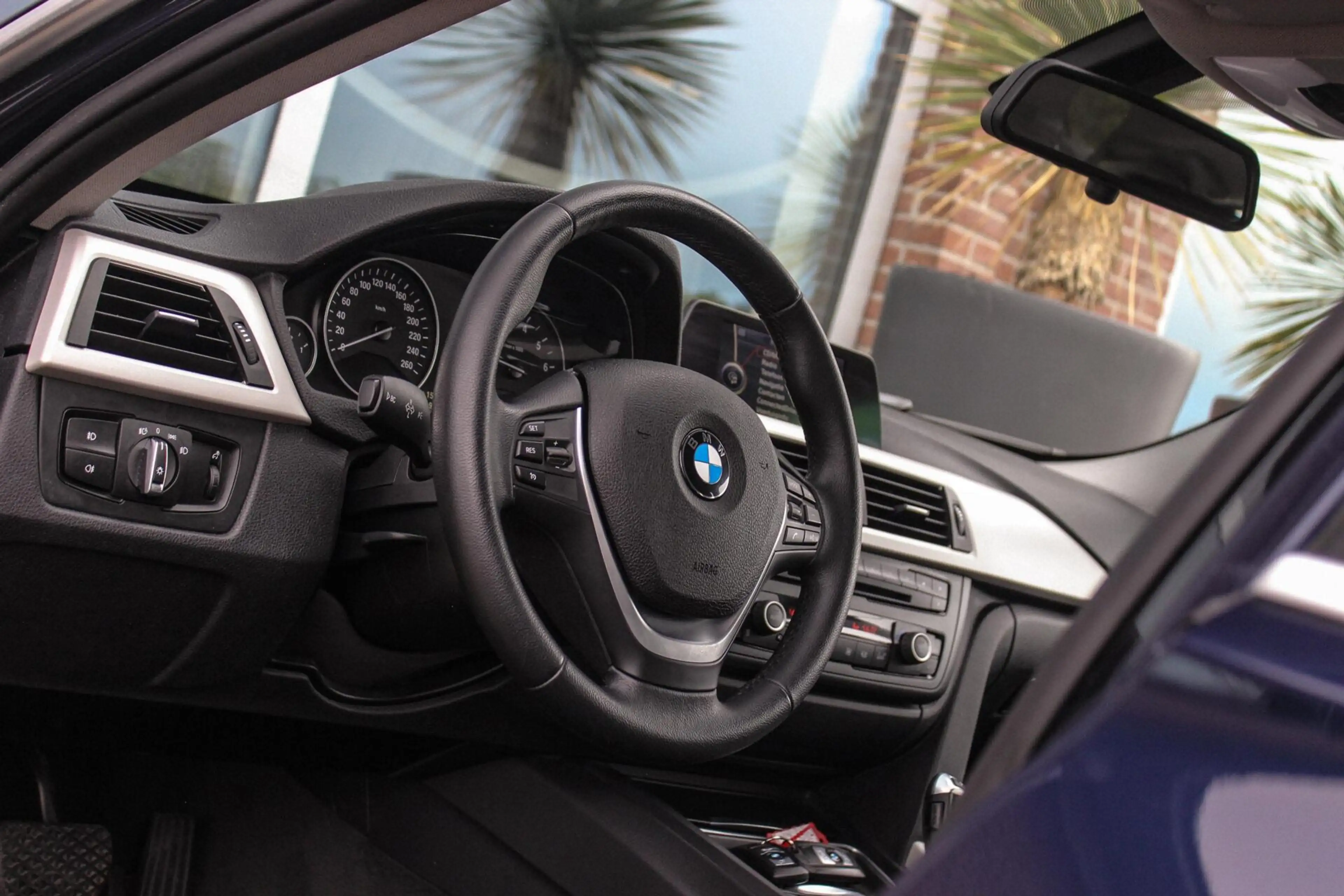 BMW 320 3-serie Touring 320i Executive | Origineel NL | 3e — photo 36