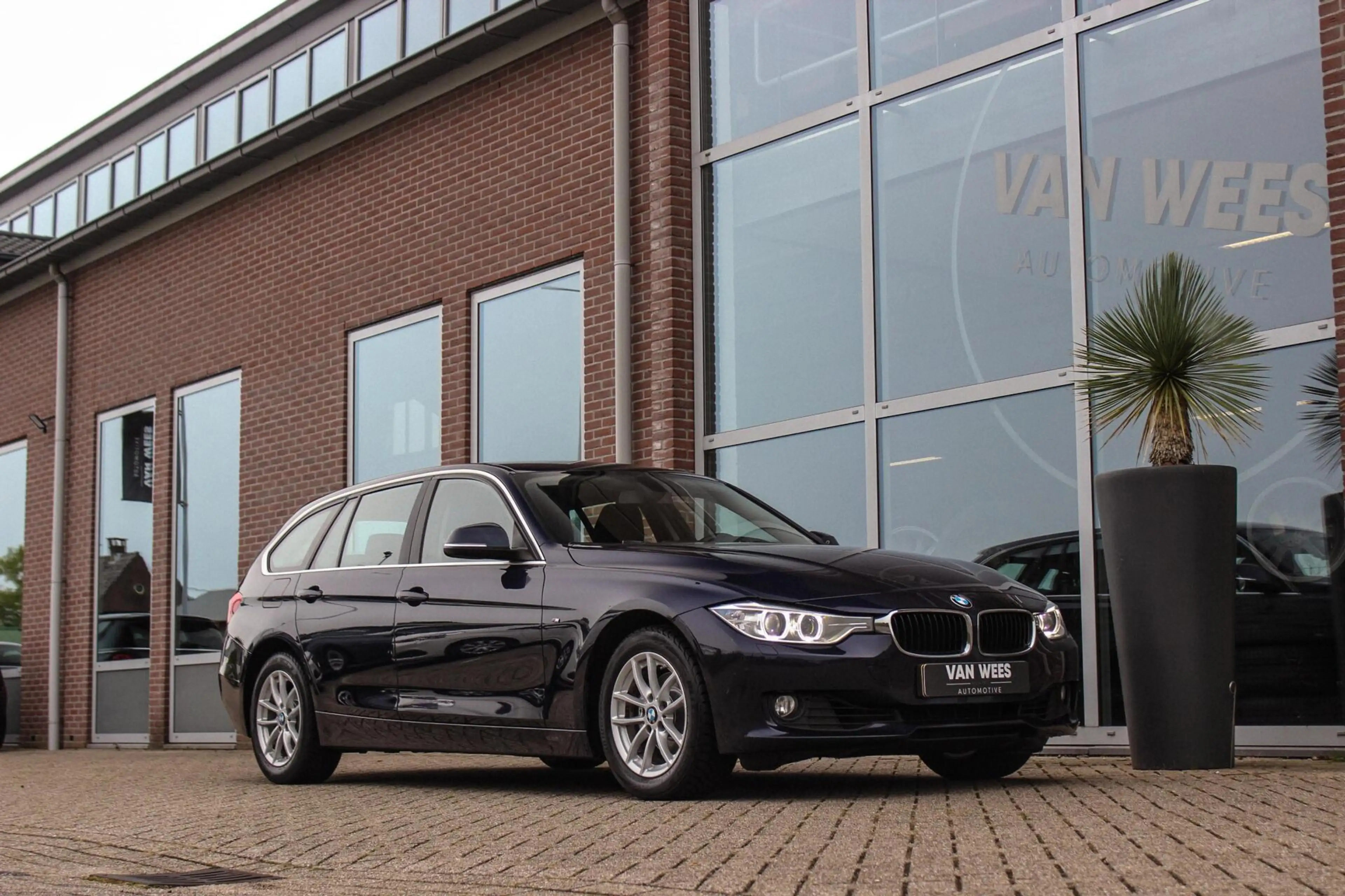 BMW 320 3-serie Touring 320i Executive | Origineel NL | 3e — photo 9