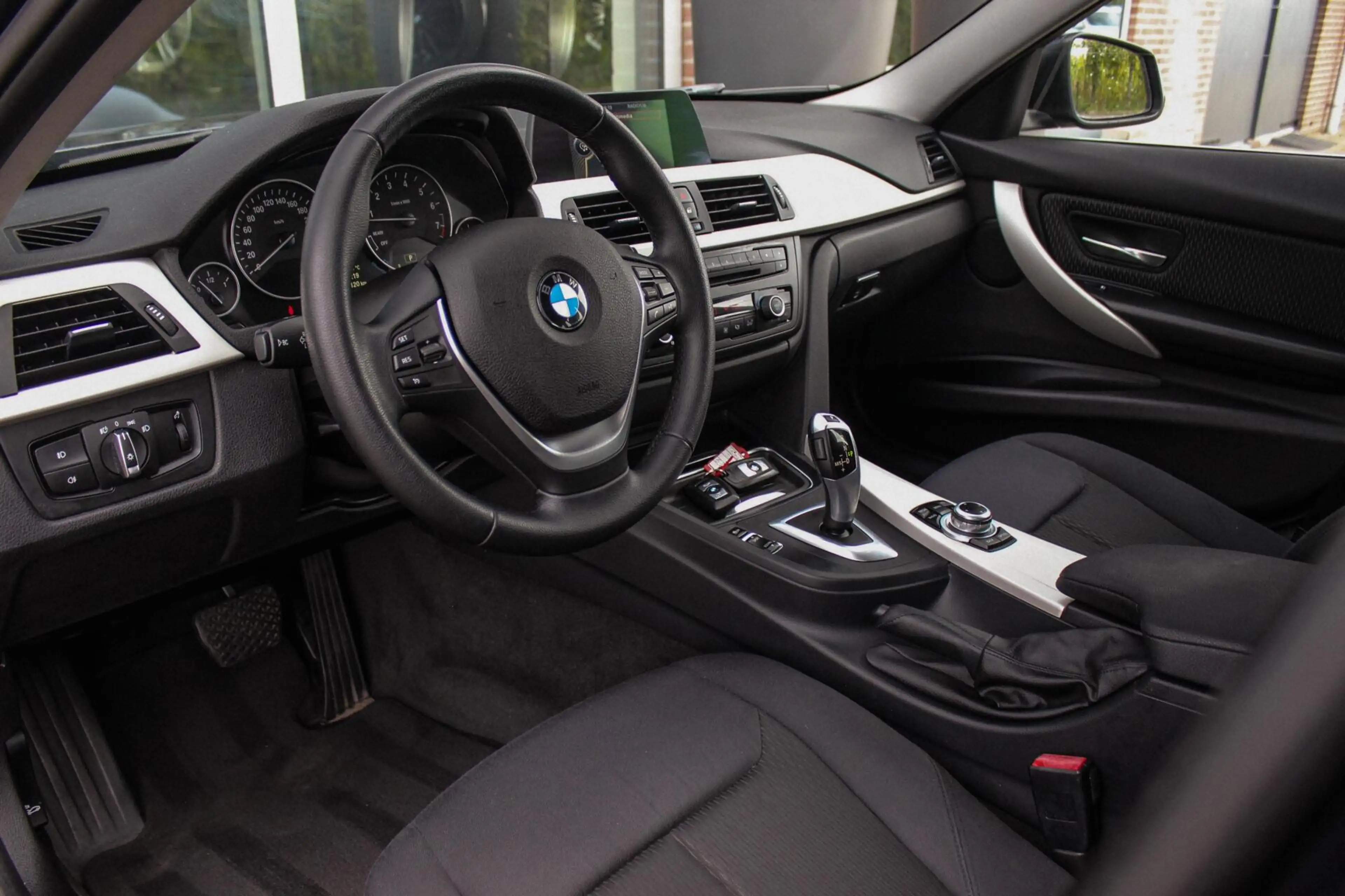 BMW 320 3-serie Touring 320i Executive | Origineel NL | 3e — photo 13