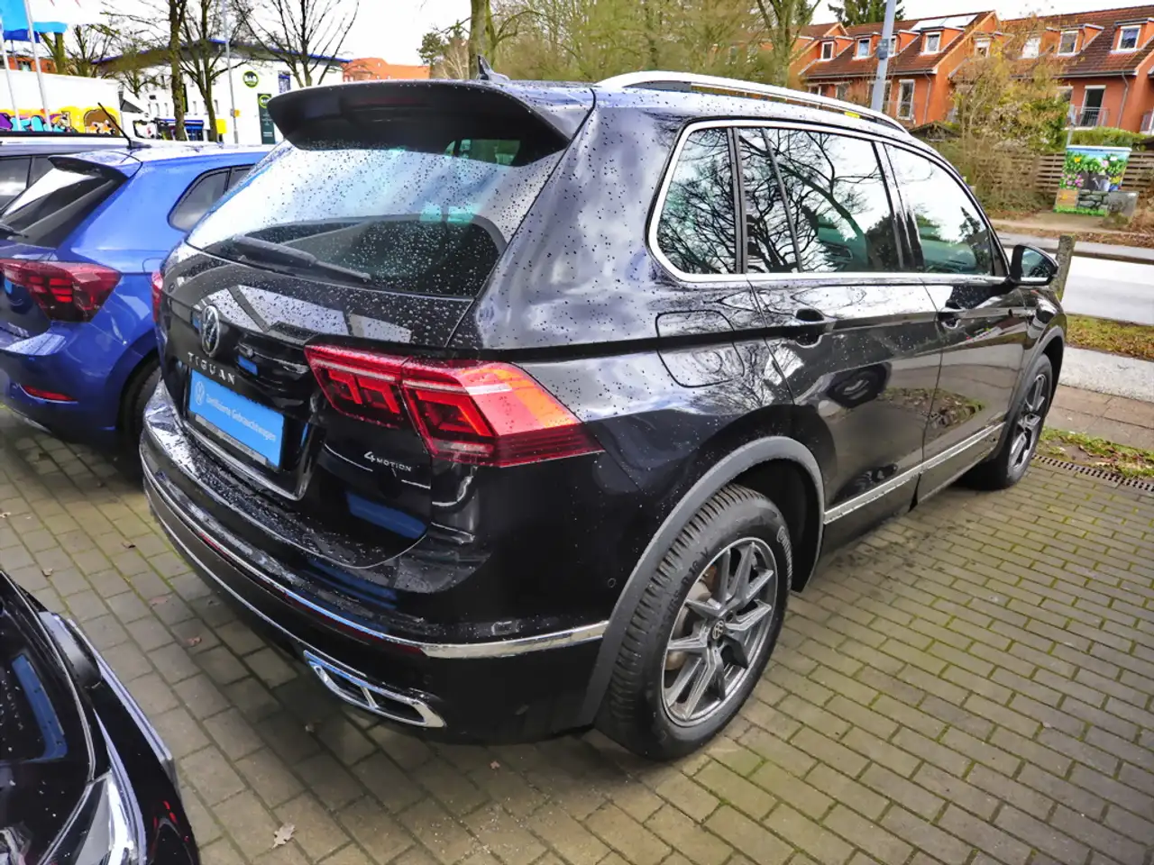 Volkswagen Tiguan 2.0 TSI R-Line 4MO DSG Navi Matrix DCC 4