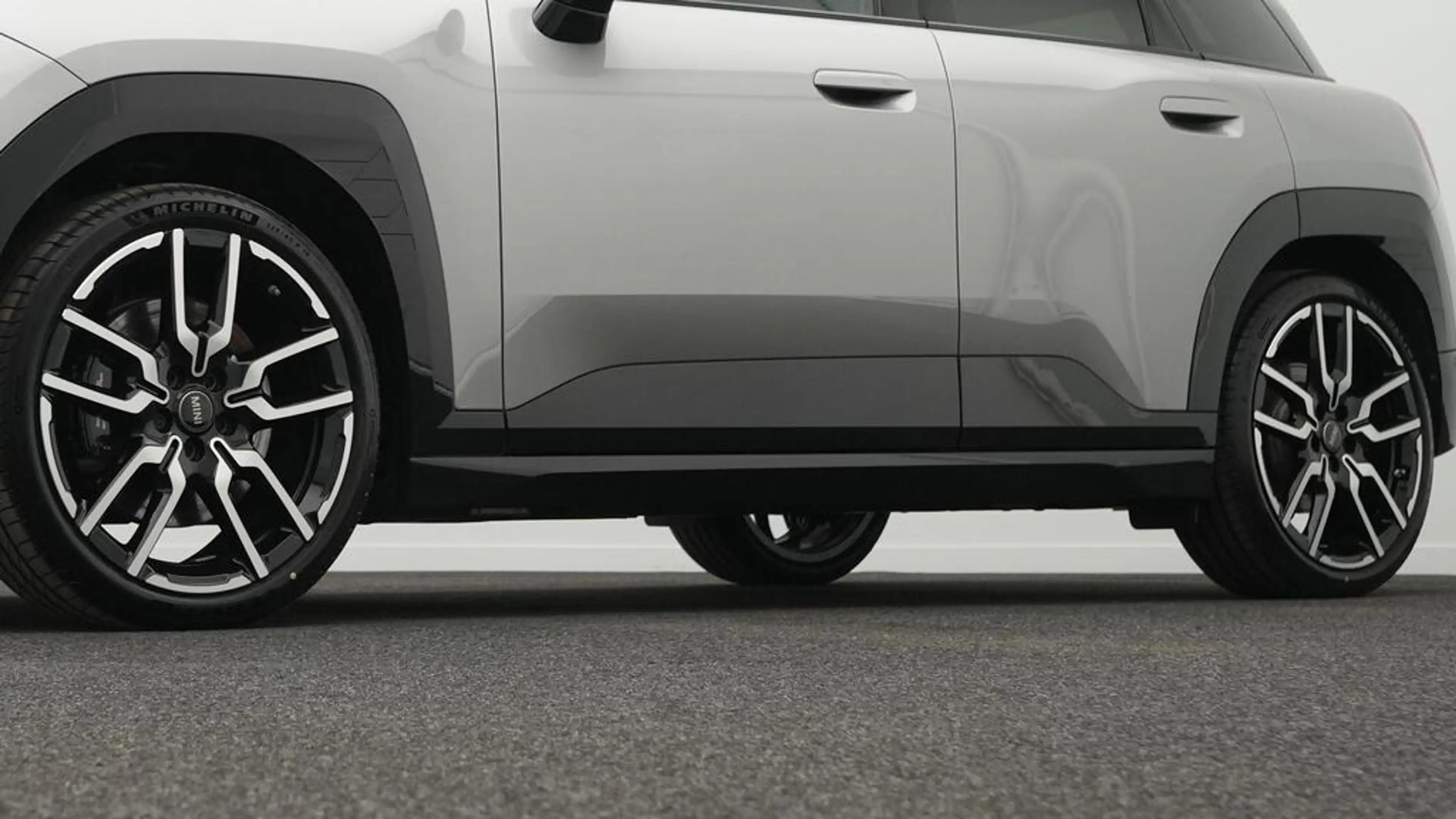 MINI Aceman John Cooper Works Trim — photo 17