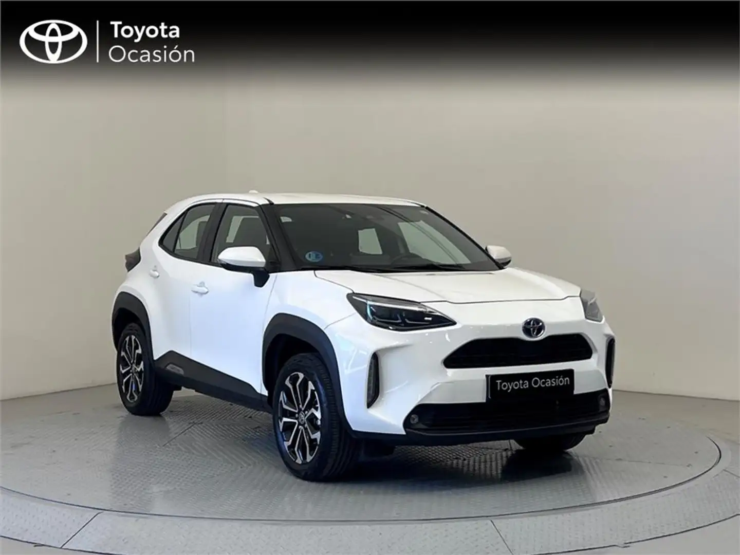 Toyota Yaris Cross 5 puertas Active Tech 120H e-CVT - 2