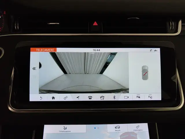 Land Rover Range Rover Evoque view 14