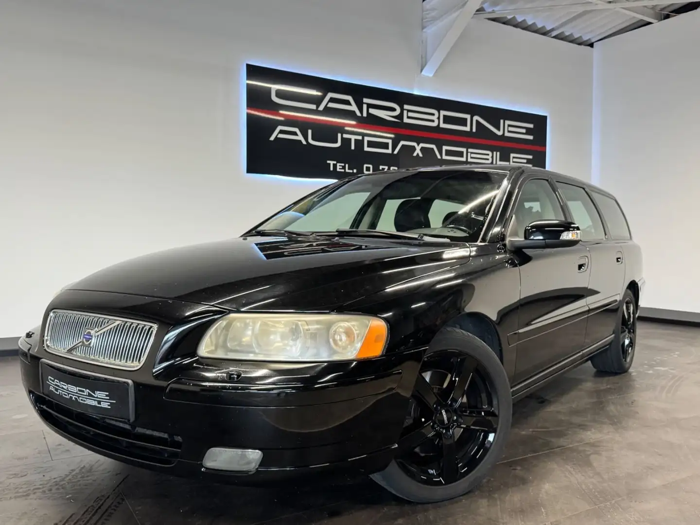 Volvo V70 2.4 D5 Sport-Edition**Werkstatt-gewartet** Schwarz - 1