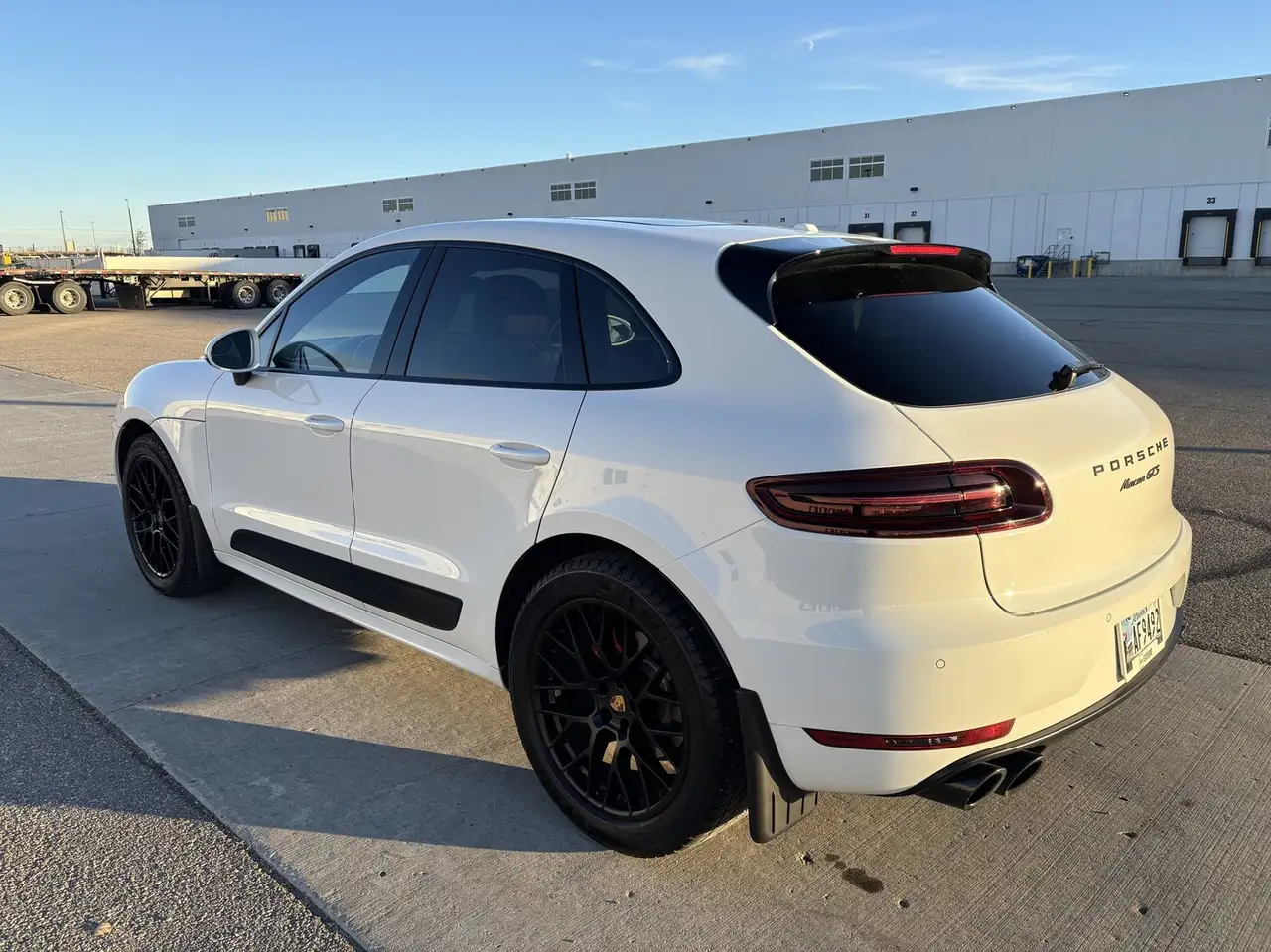 Porsche Macan снимка Porsche Macan