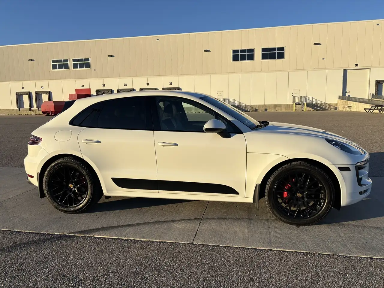 Porsche Macan снимка Porsche Macan