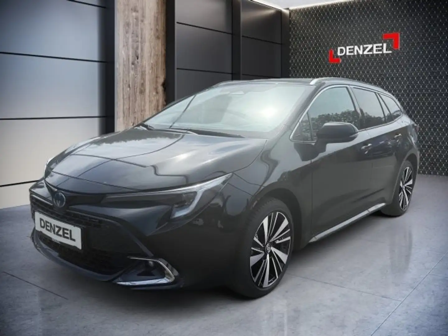 Toyota Corolla 1,8l Hybrid TS Active Drive Чёрный - 1