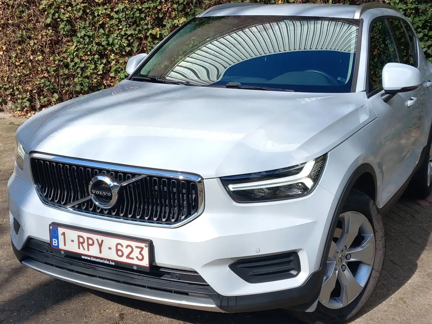 Volvo XC40 XC40 T3 Geartronic RDesign Zilver - 1