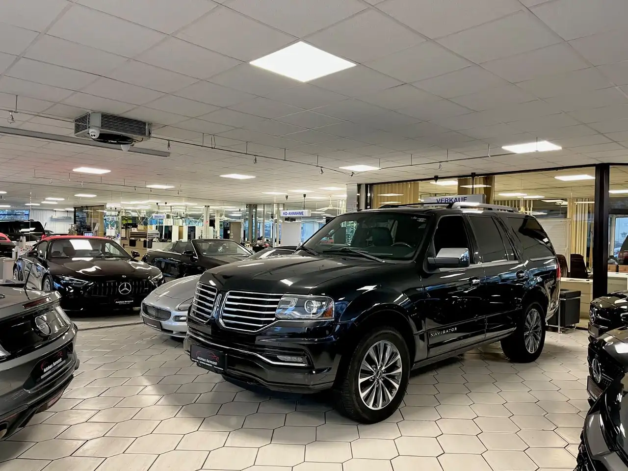 Lincoln Navigator