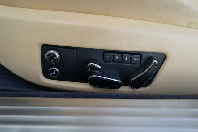 Bentley Continental GT view 25
