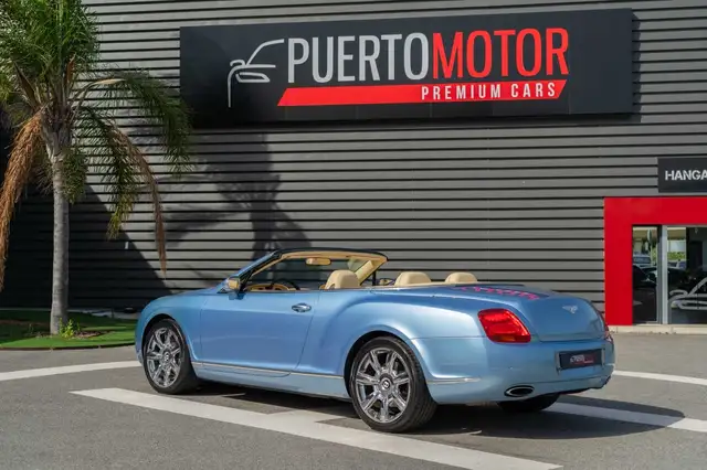 Bentley Continental GT view 6