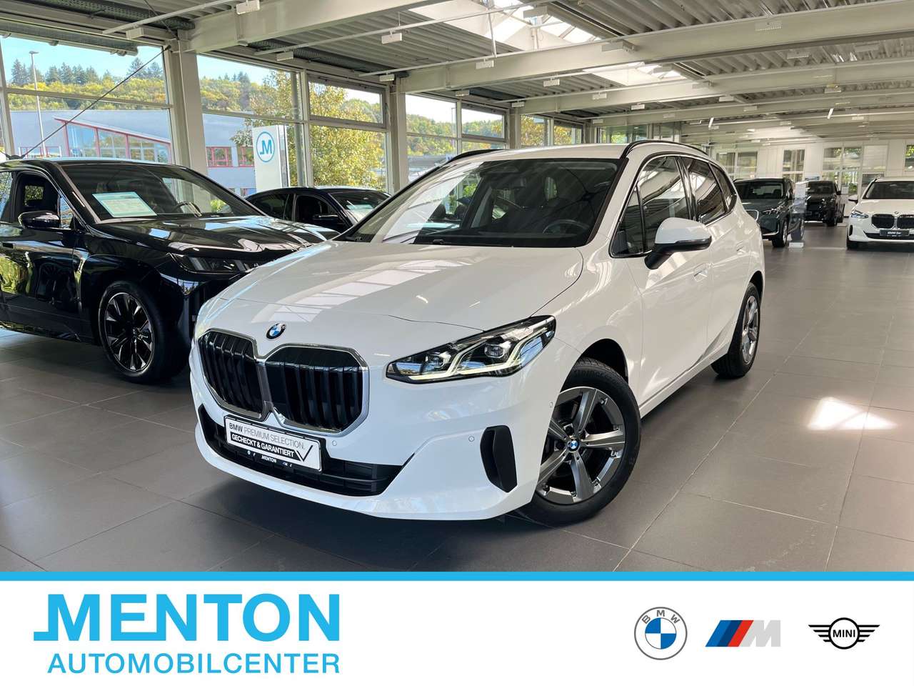 BMW 220 2025