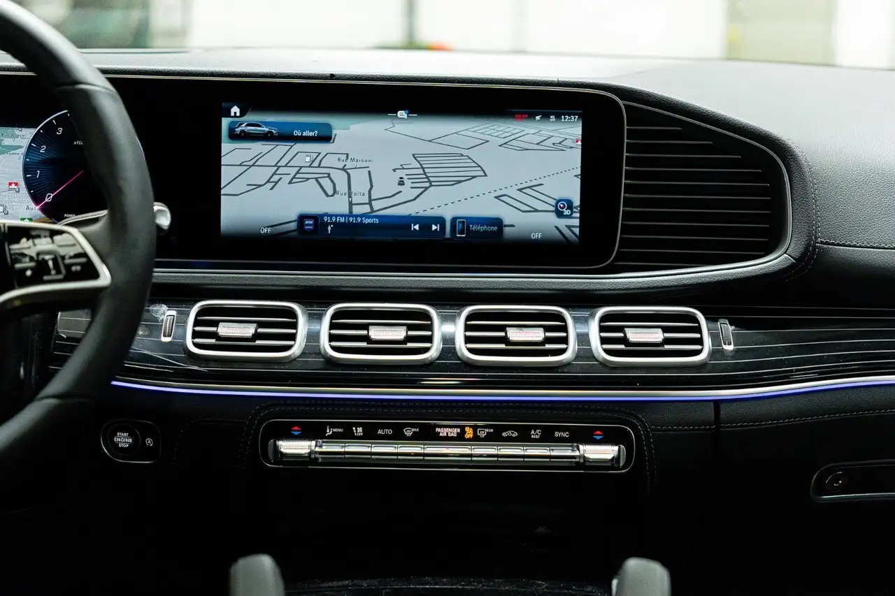 Mercedes-Benz GLE снимка Mercedes-Benz GLE