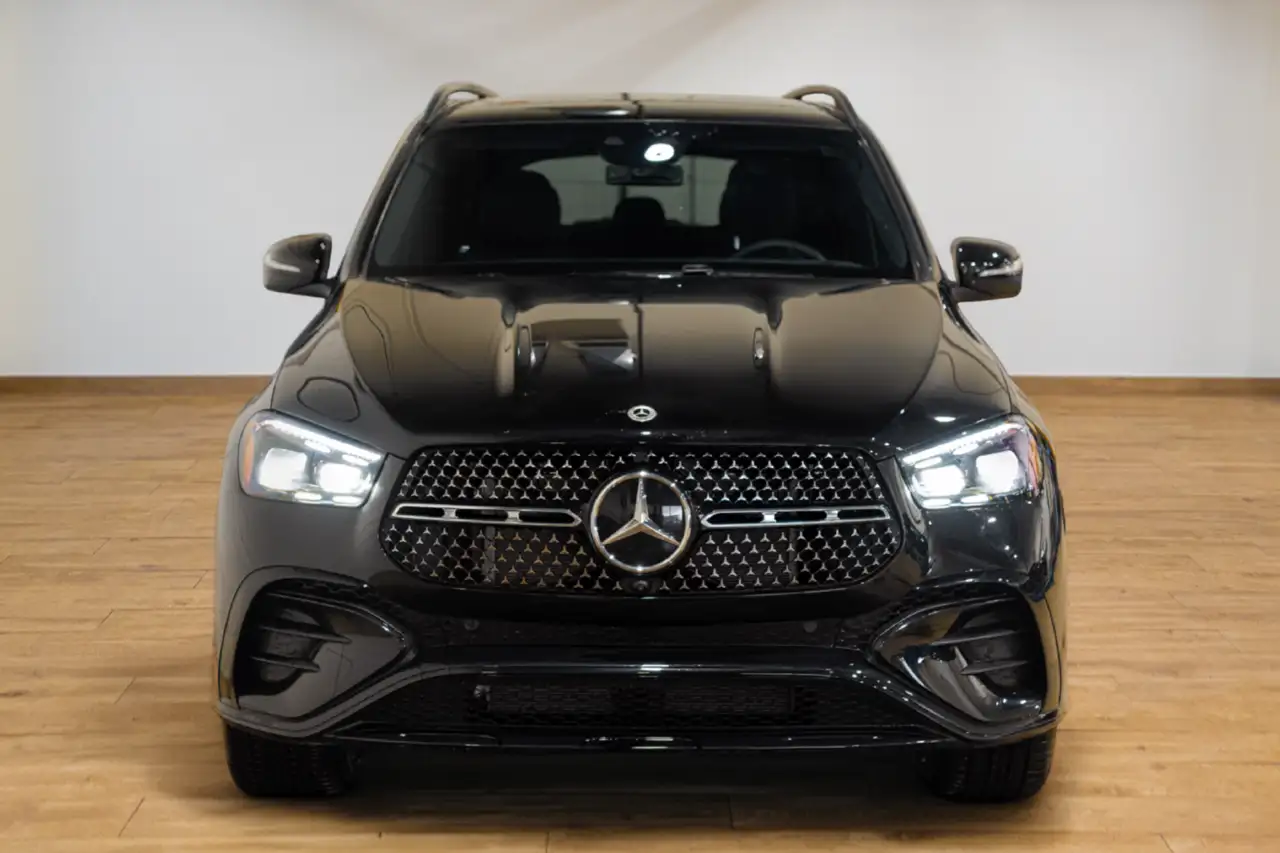 Mercedes-Benz GLE снимка Mercedes-Benz GLE