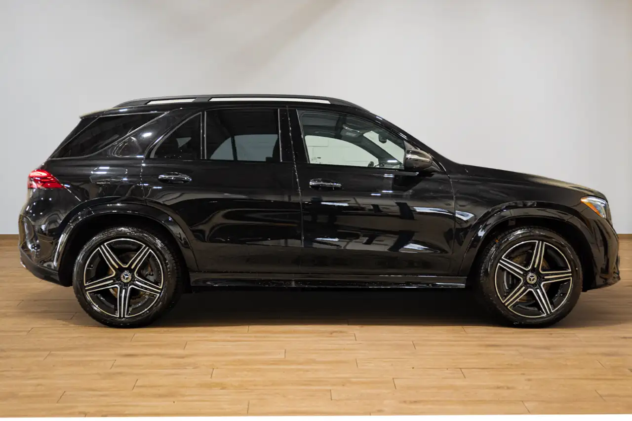 Mercedes-Benz GLE снимка Mercedes-Benz GLE