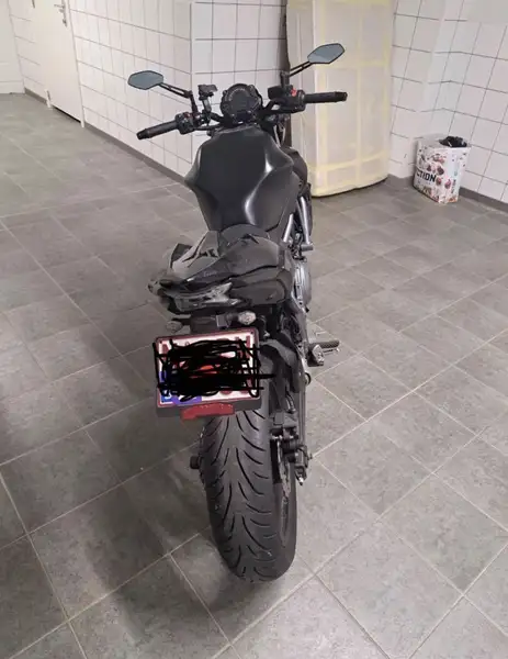 Kawasaki Z 650 - foto 4