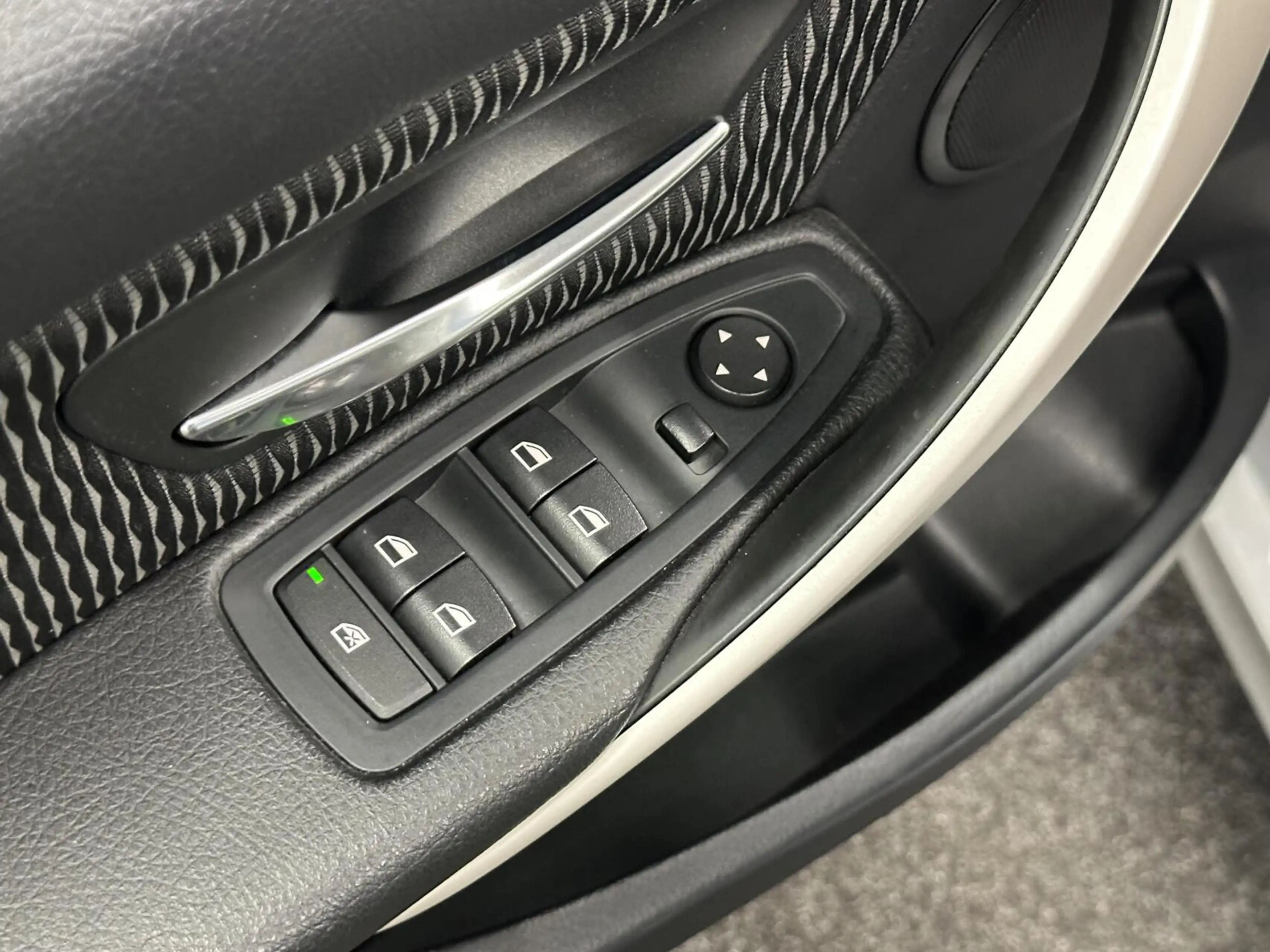 BMW 316 3-serie 316i Business NAVIGATIE ECC CRUISE LM 6800 — photo 15