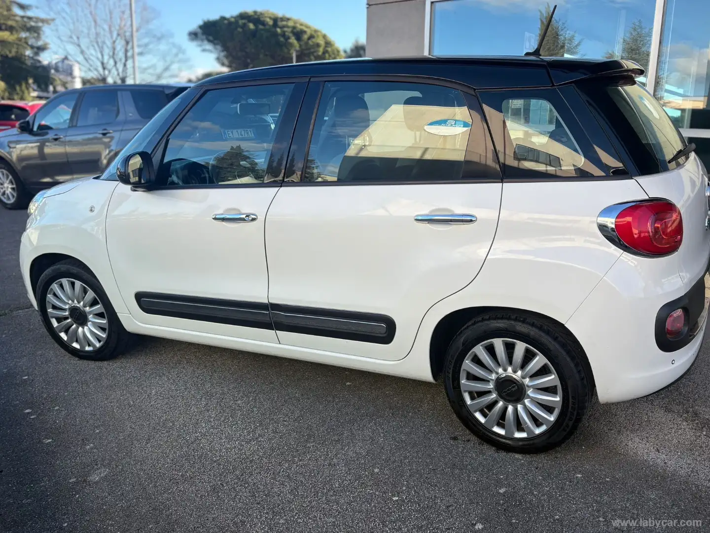 Fiat 500L 1.3 MJT 85 CV Pop Star Weiß - 2