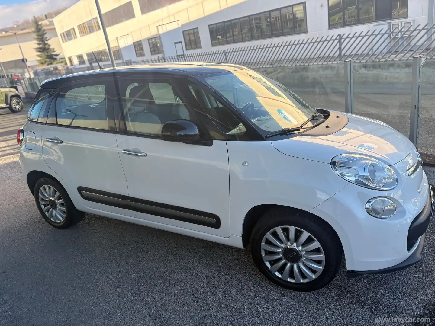 Fiat 500L 1.3 MJT 85 CV Pop Star Weiß - 1