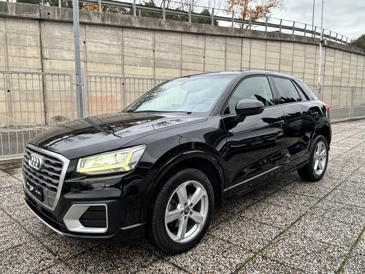 Audi Q2 Q2 30 1.6 tdi S line edition s-tronic Noir - 2