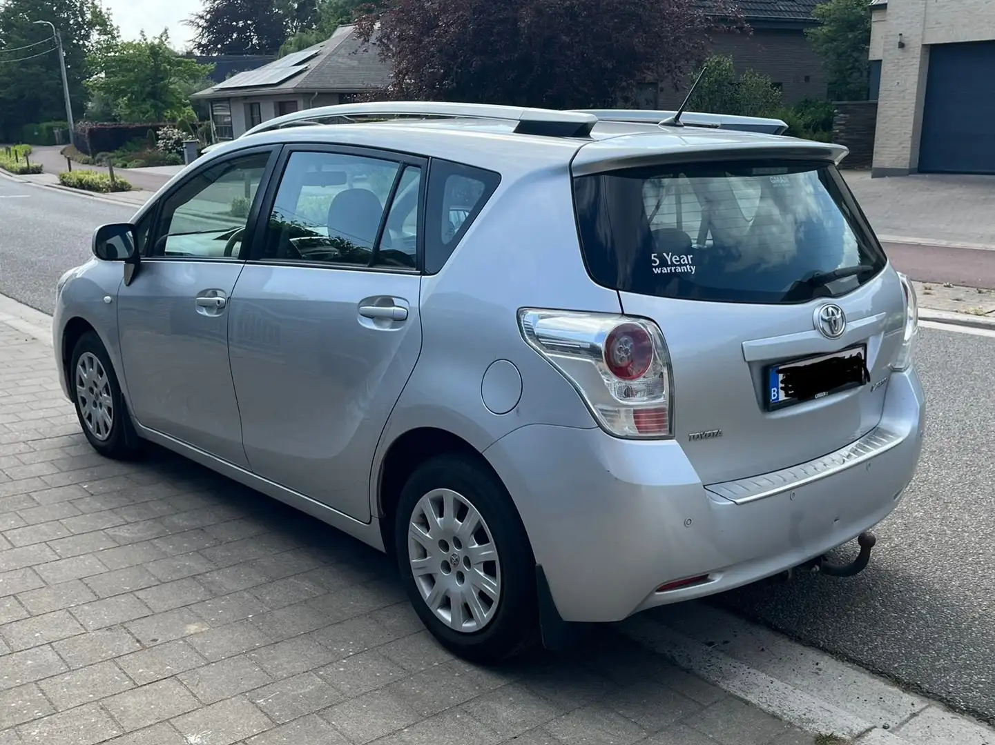 Toyota Verso Verso 1.6 Zilver - 2