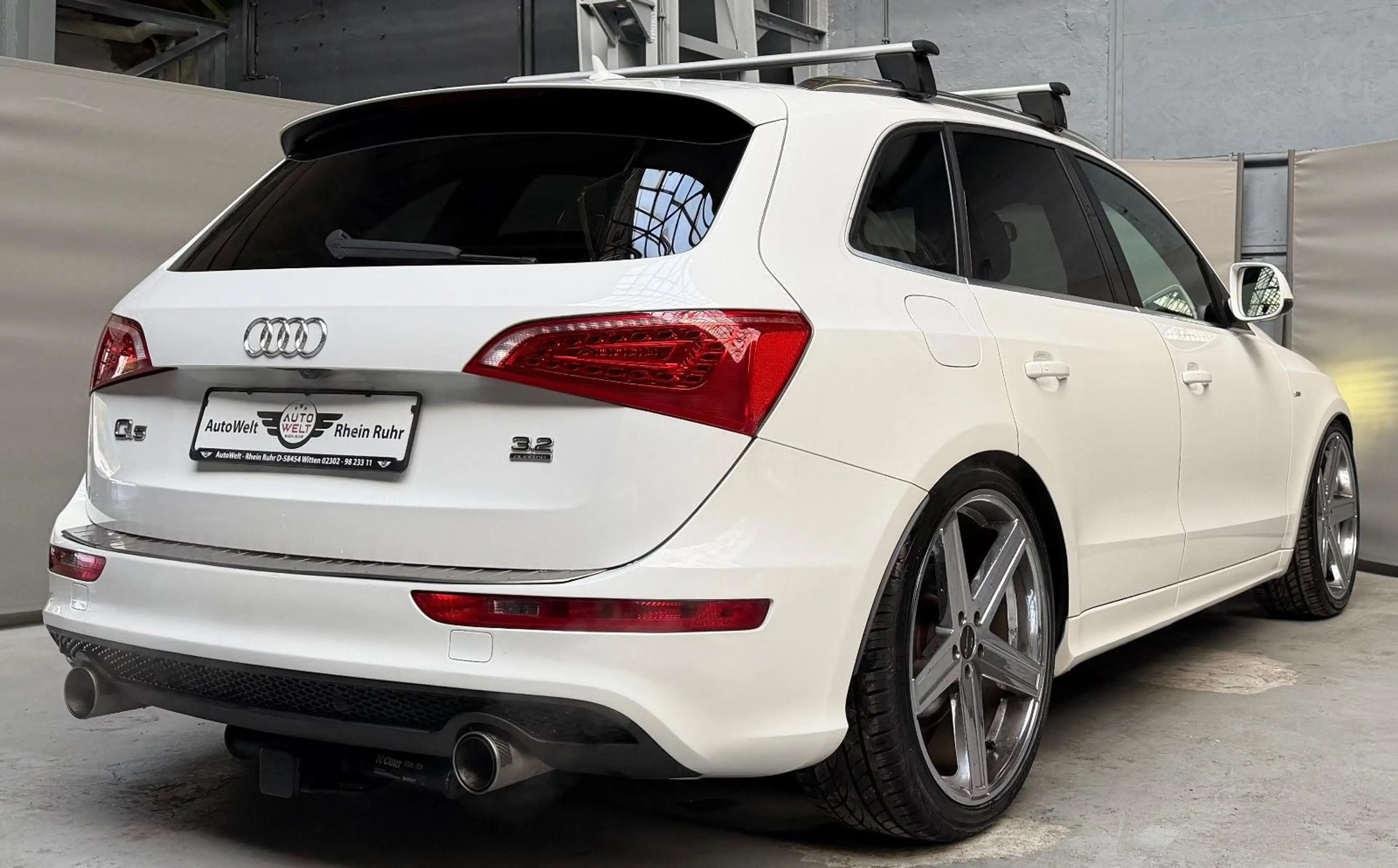 Audi Q5 3.2 FSI S-Line quattro Leder Pano LED — photo 11