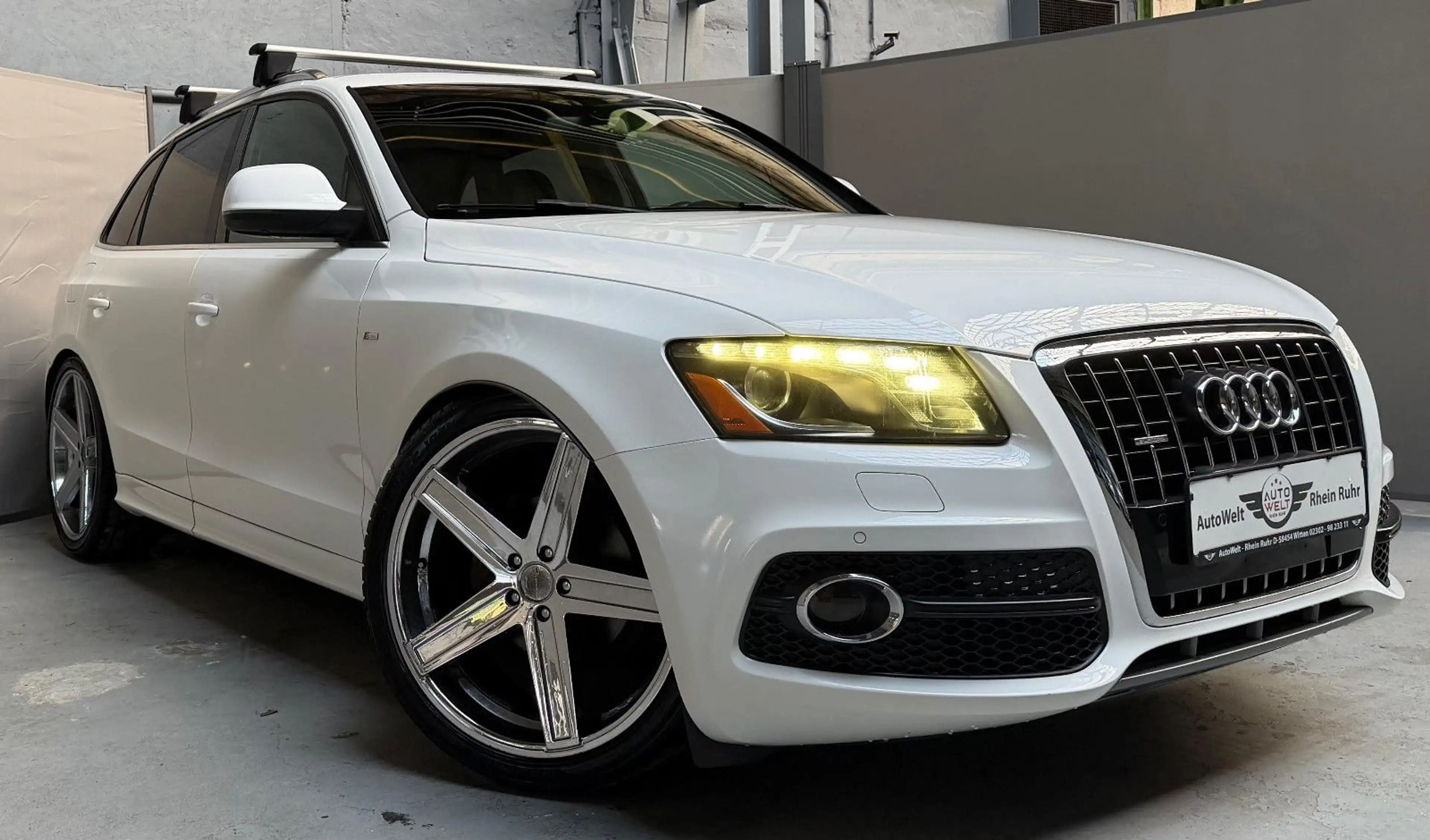 Audi Q5 3.2 FSI S-Line quattro Leder Pano LED — photo 4