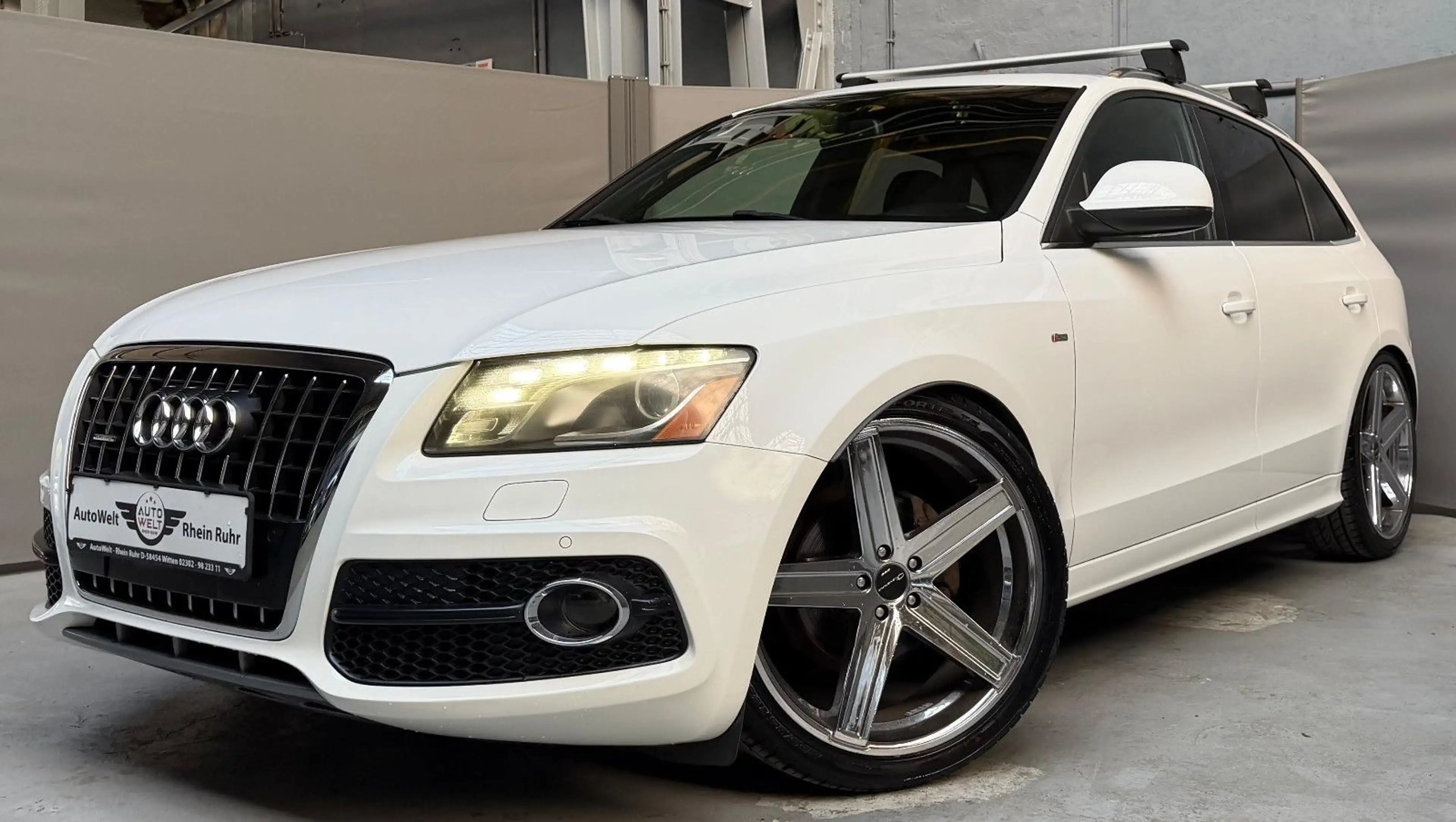 Audi Q5 3.2 FSI S-Line quattro Leder Pano LED — photo 5