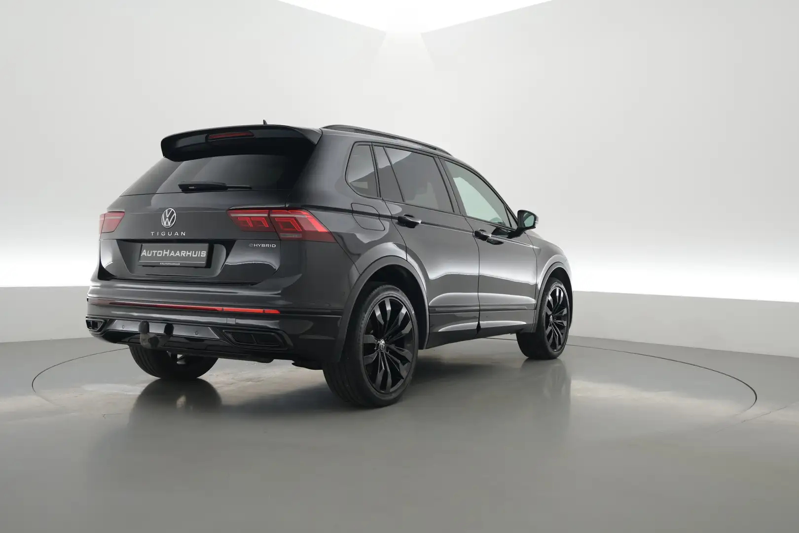 Volkswagen Tiguan 1.4 TSI eHybrid R-Line Black Style | Pano | HUD | Noir - 2