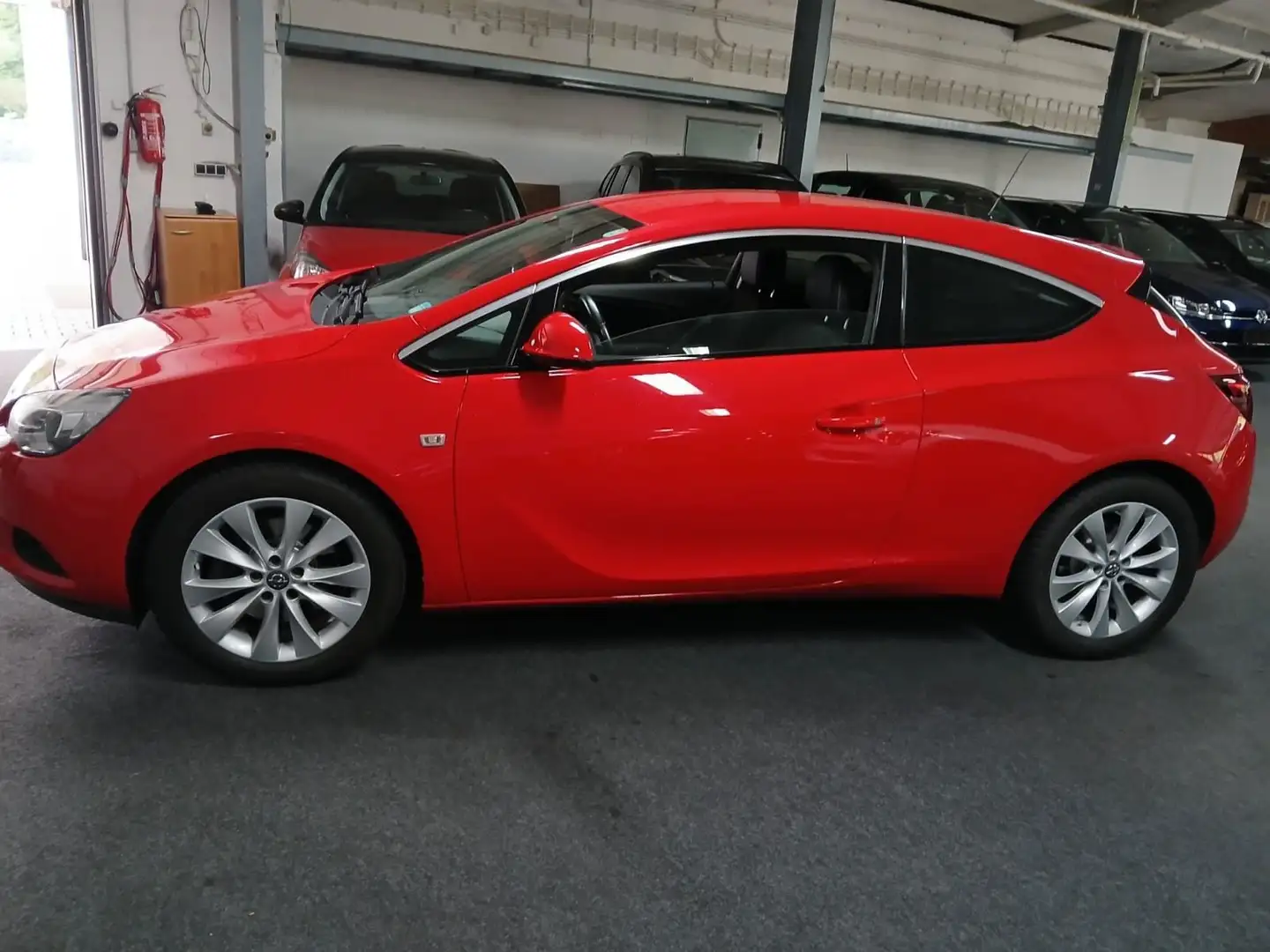 Opel Astra J GTC TÛV NEU 9/2027 TEMPOM SHZ LKHEIZUNG Rood - 2
