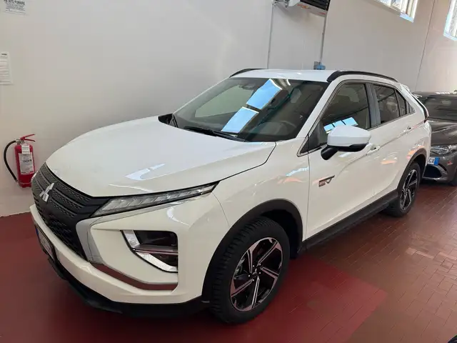 Mitsubishi Eclipse Cross 2.4 phev Instyle sda pack 0 s-awc
