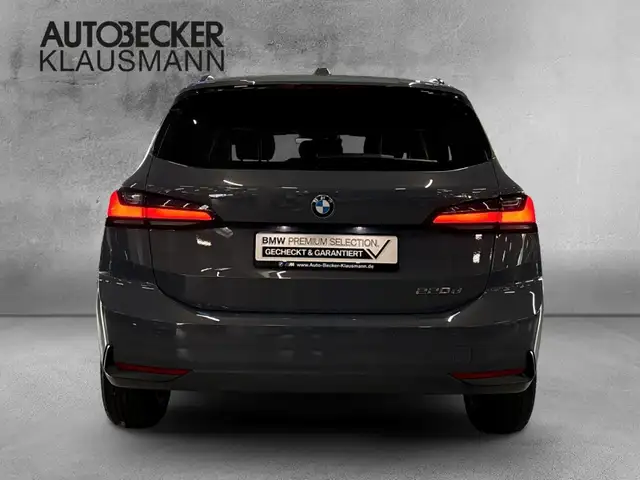 BMW 2 Series view 6