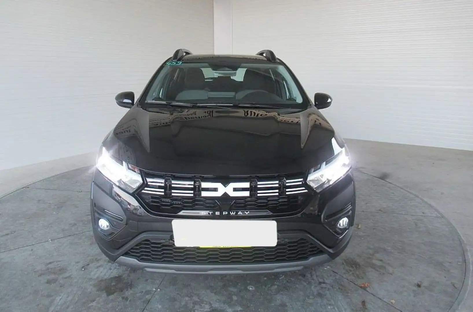 Dacia Sandero 1.0 TCe ECO-G Schwarz - 1