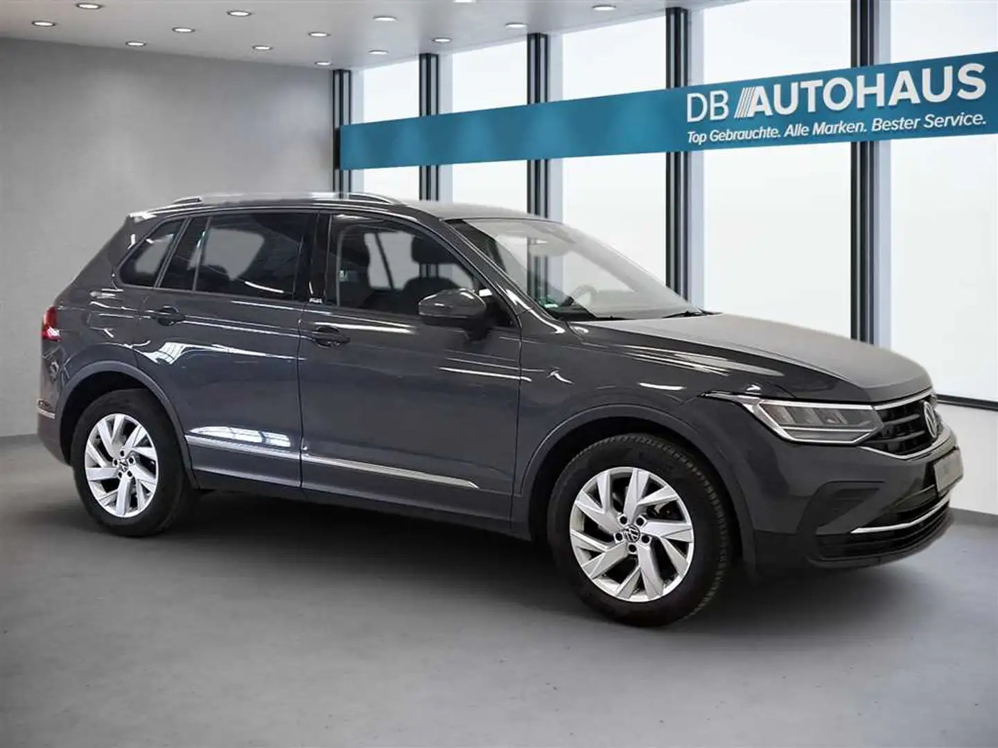 Volkswagen Tiguan Active 1.4 eHybrid DSG Grijs - 2