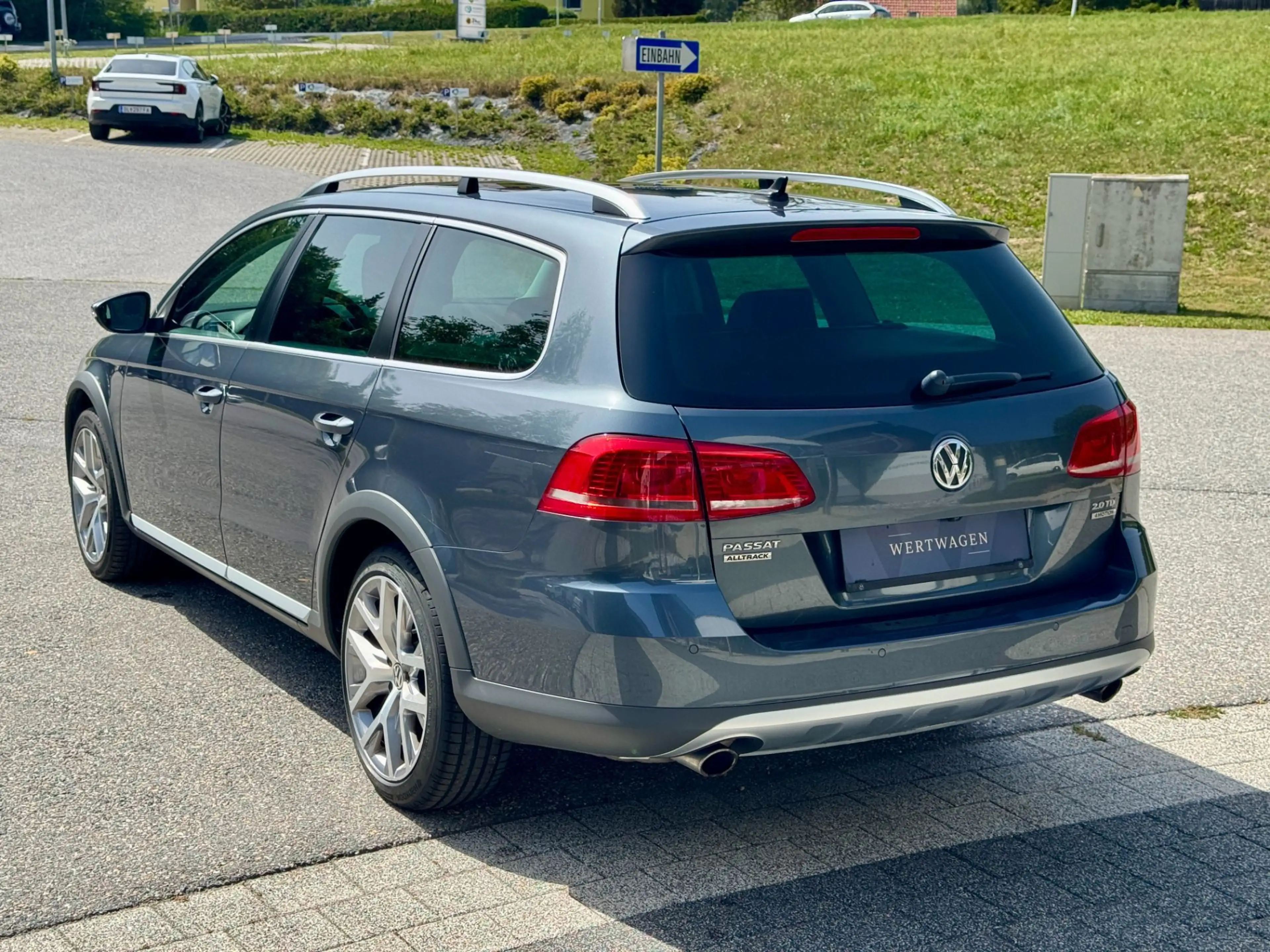 Volkswagen Passat Alltrack BMT Sky 2,0 TDI DPF 4Motion DSG — photo 4