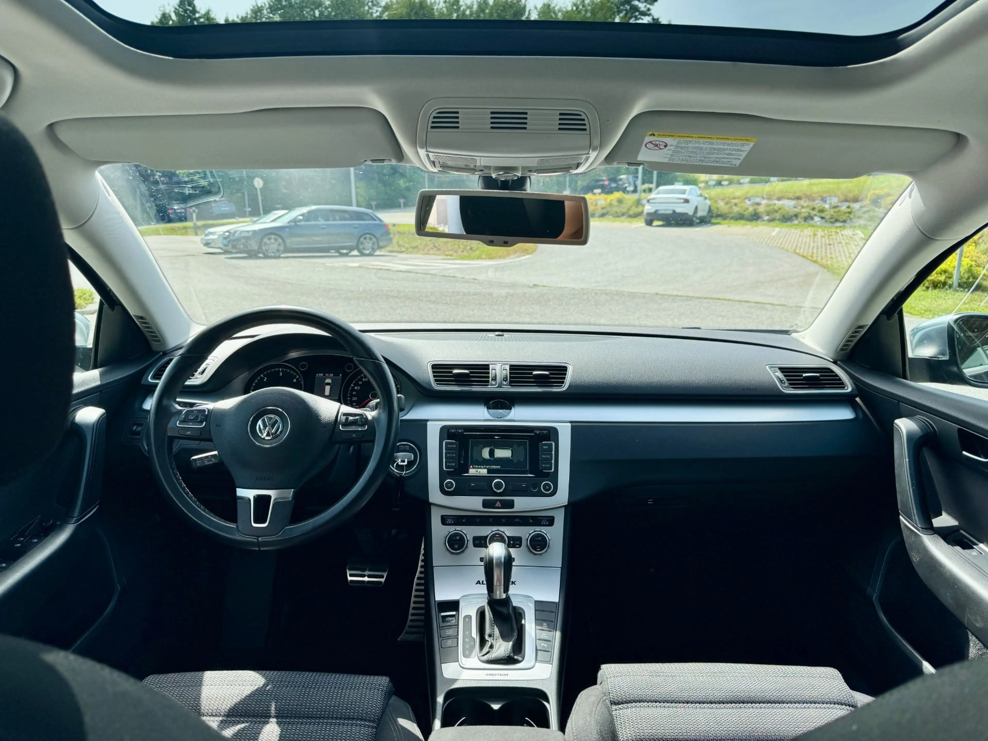 Volkswagen Passat Alltrack BMT Sky 2,0 TDI DPF 4Motion DSG — photo 7