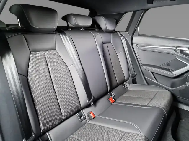Audi A3 view 8