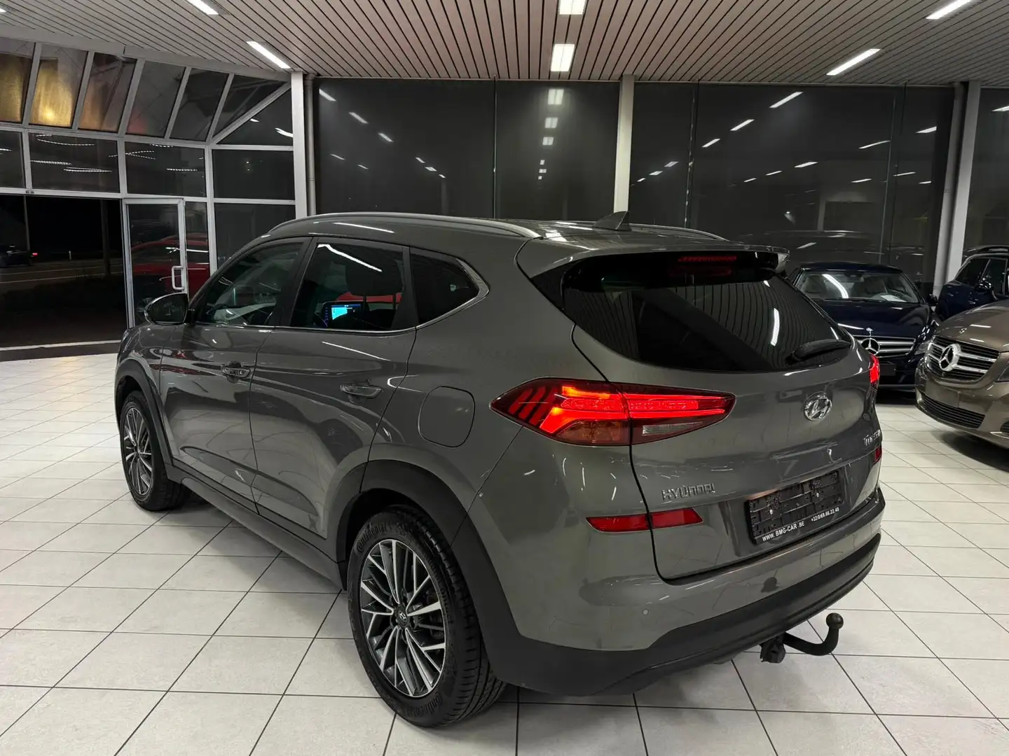 Hyundai TUCSON 1.6i Essence 97kW Euro 6d-TEMP Année 07/2019 Grau - 2