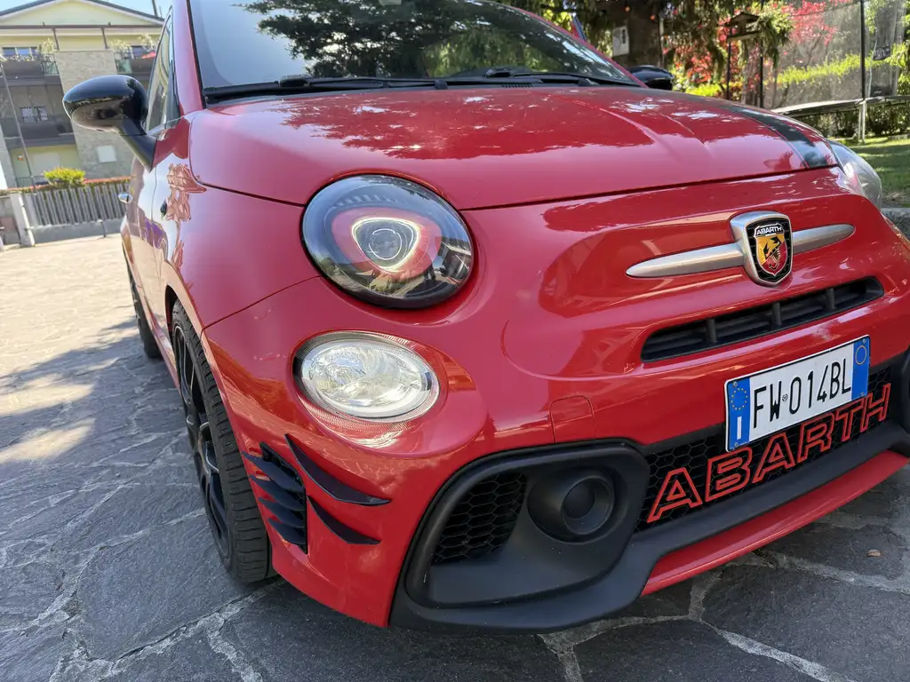 Abarth 595C 2019 из Европы — купить под ключ