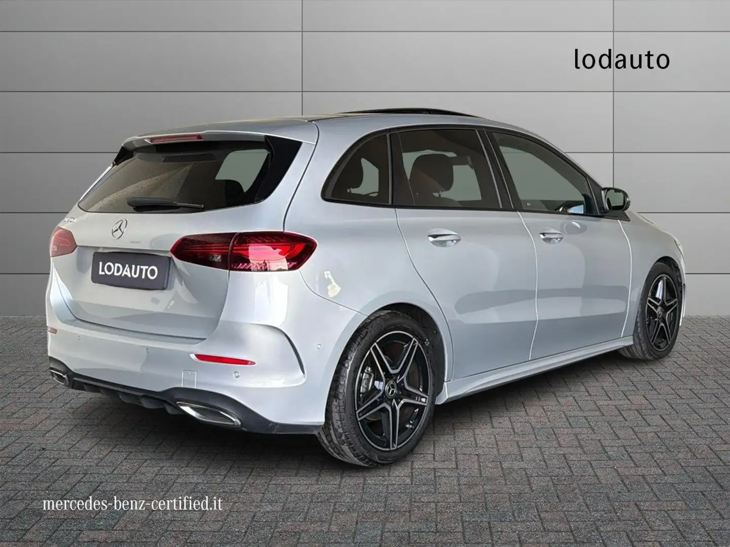 Mercedes-Benz B 180 B 180 d Automatic AMG Line Advanced Plus Argento - 2