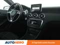 Mercedes-Benz A 180 A 180 BlueEfficiency Urban Aut.*NAVI*BI-XENON*PDC* Schwarz - thumbnail 13