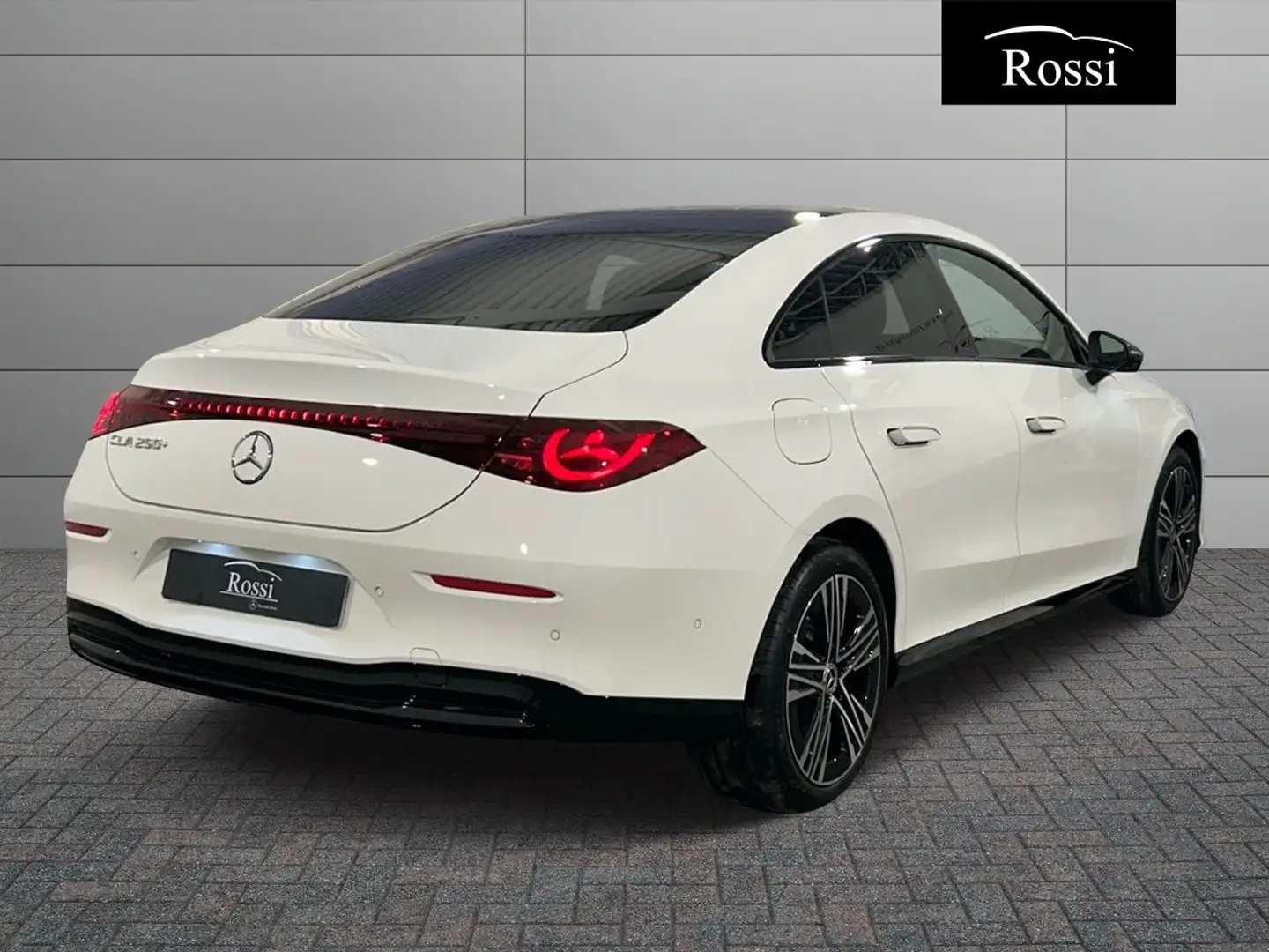 Mercedes-Benz CLA 250 + con tecnologia EQ Wit - 2