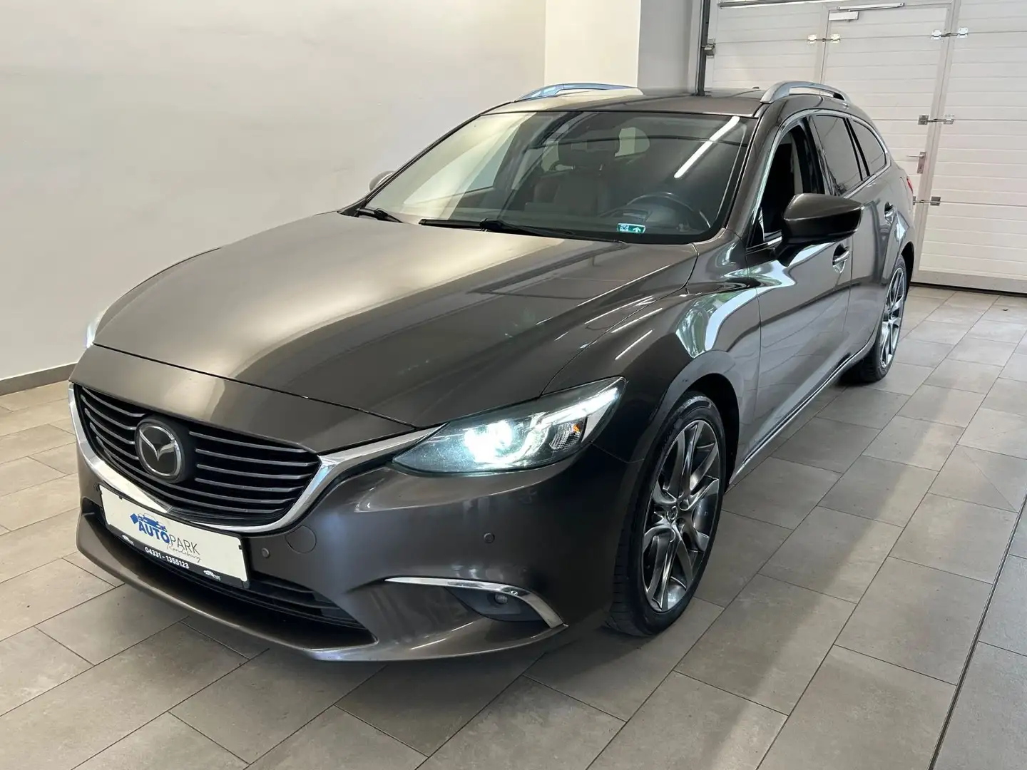 Mazda 6 Kombi Nakama Intense Grey - 1