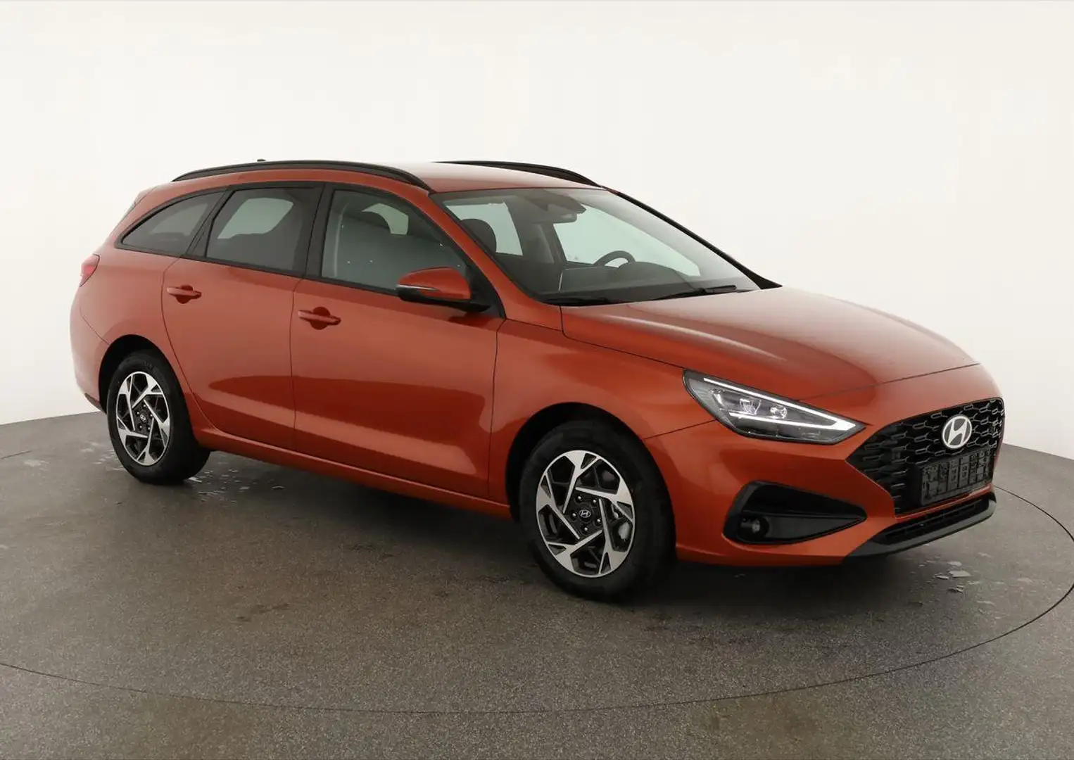 Hyundai i30 Kombi 1.5i Family, Navi, LED, Kamera, sofort 71... Oranje - 1