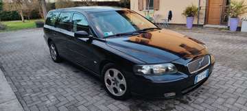 V70 II 2004 2.4d Momentum 163cv