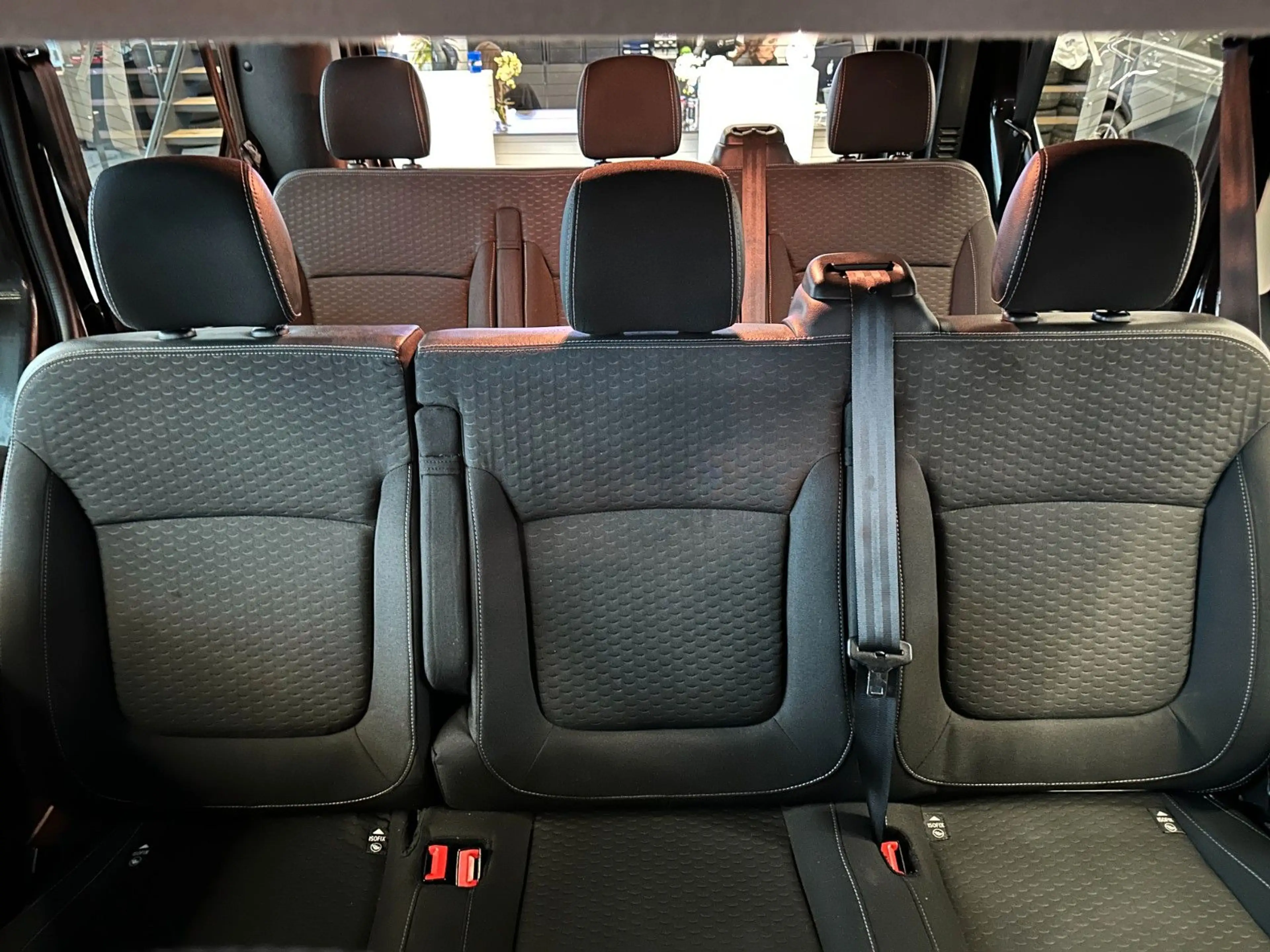Opel Vivaro *TÜV 08/28*9-SITZER*STHZ*TEMPO*AHK*PDC* — photo 13