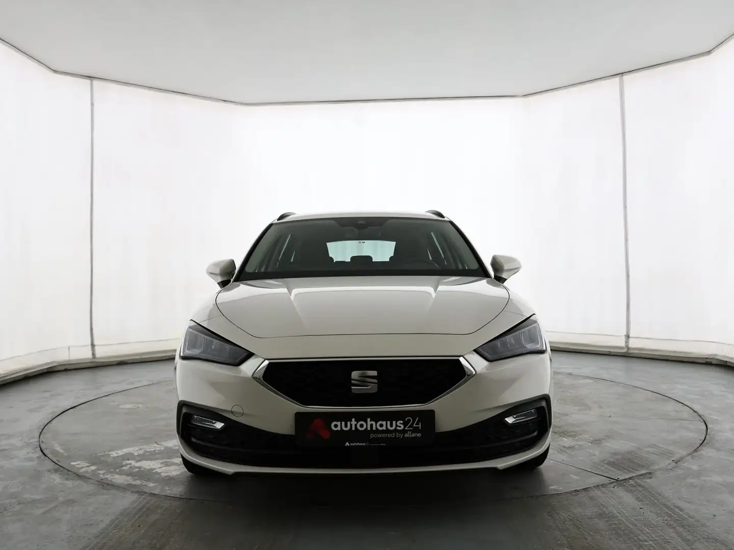 SEAT Leon Sportstourer 2.0 TDI Style|LED|ParkAssist Weiß - 2