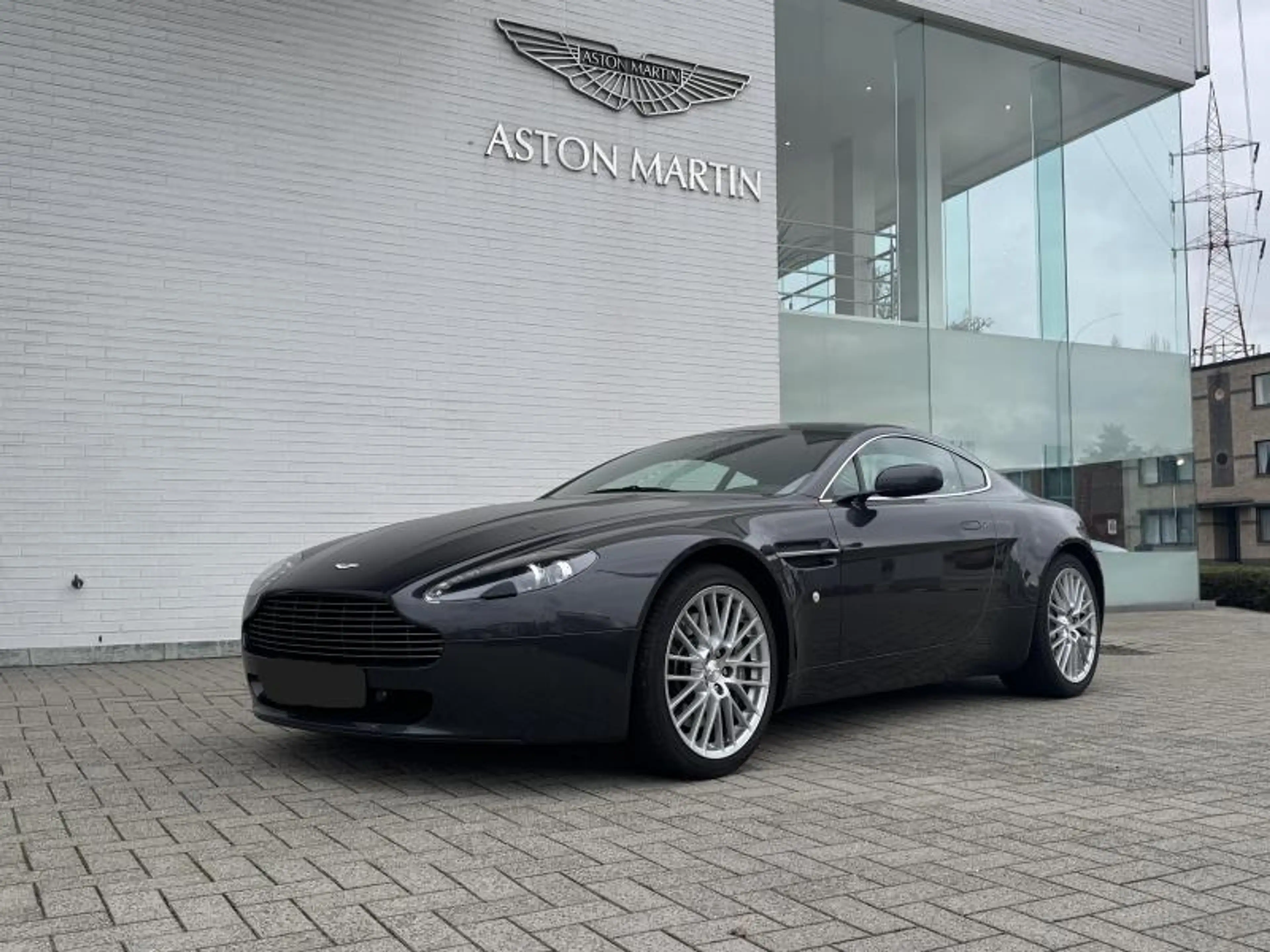 Aston Martin V8 4.7l Sportshift