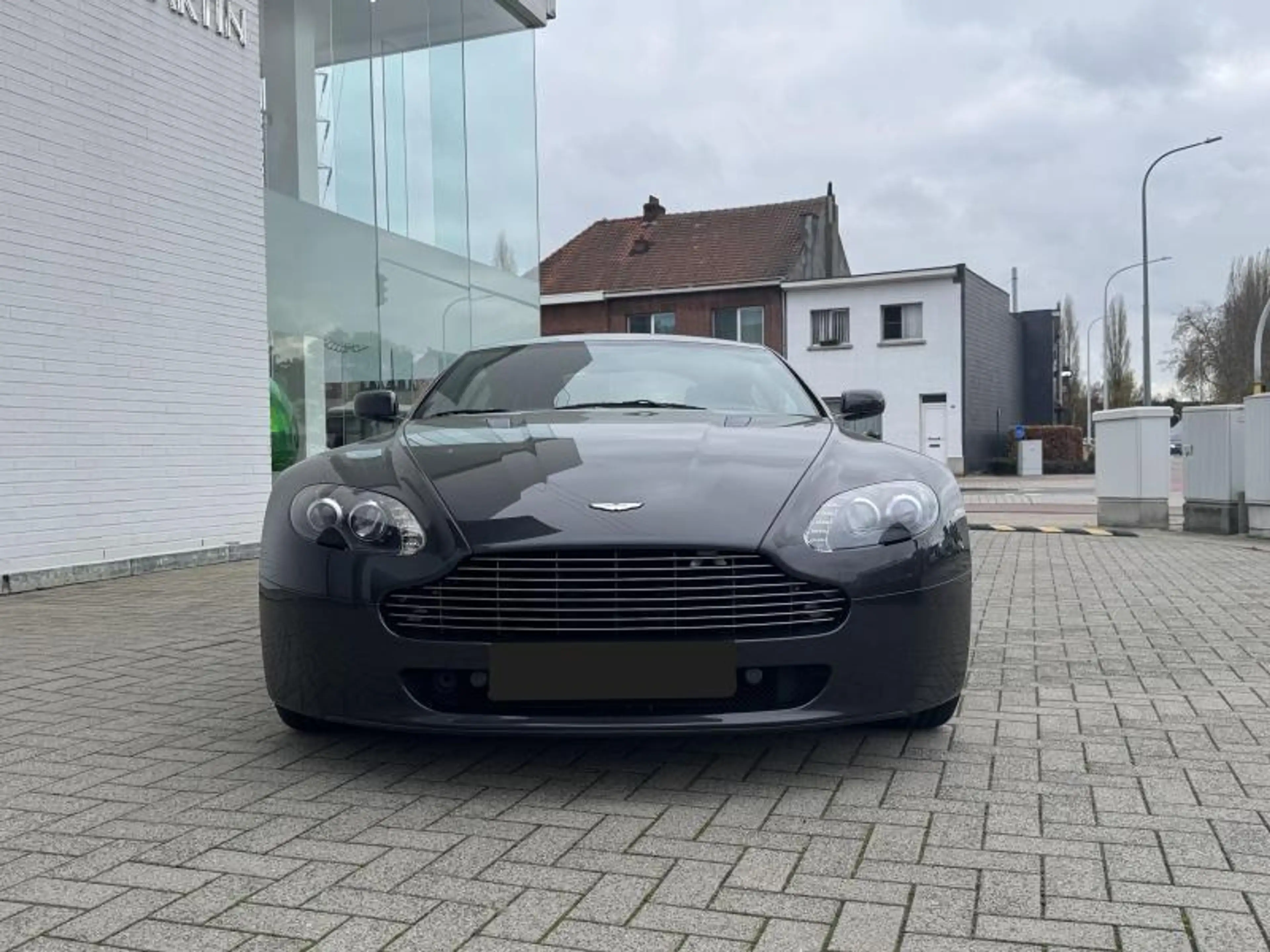 Aston Martin V8 4.7l Sportshift — photo 14