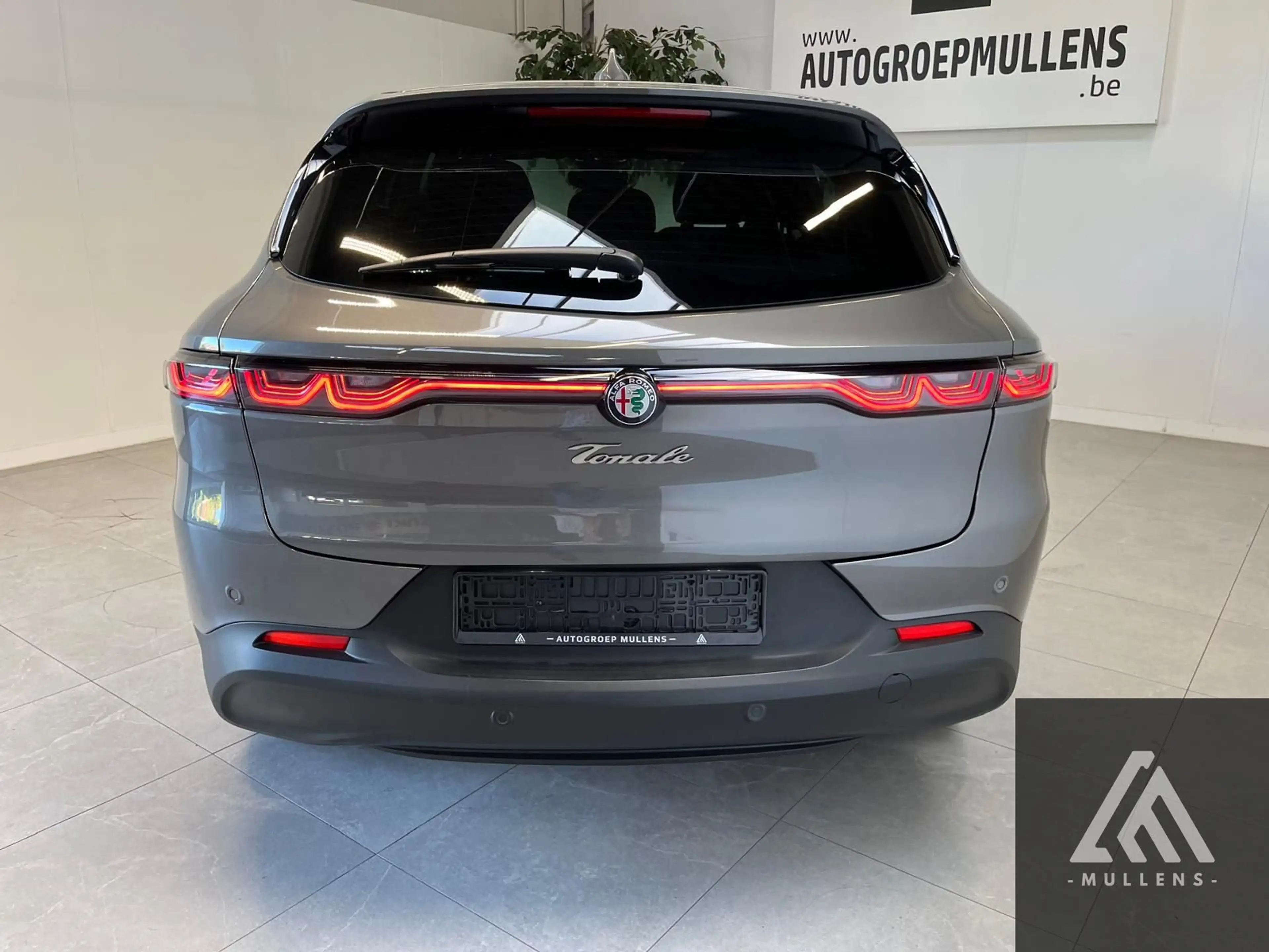 Alfa Romeo Tonale PHEV AT6e Q4 Sprint — photo 6